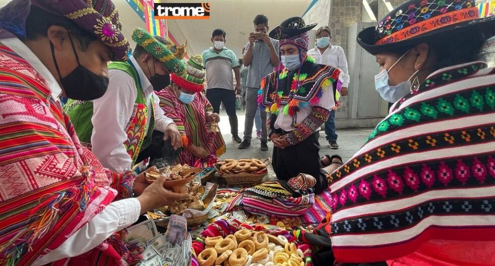 Representación de la Bajada de Reyes del Altiplano. (Isabel Medina / Trome)