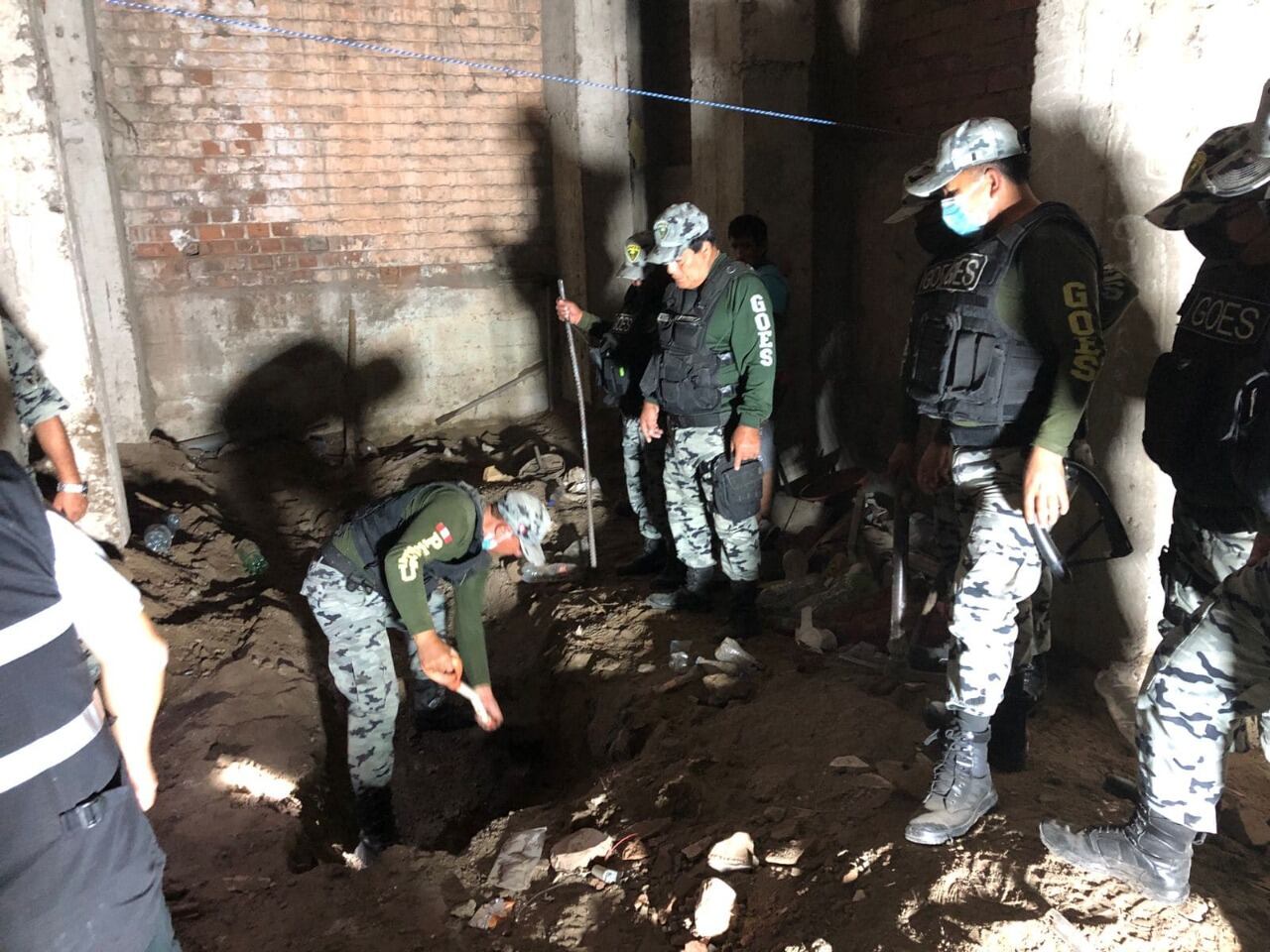 Policías y personal del INPE realizaron una requisa en el penal de Lurigancho.