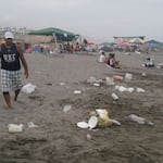 No sean cochinos en las playas