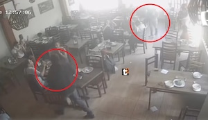 ¡Terror en restaurante en Piura! Delincuentes armados encañonan a clientes mientras almuerzan