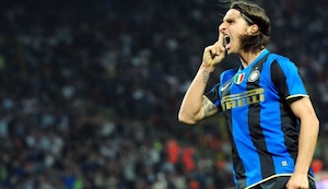 Los futbolistas más ganadores de la historia: del genio de Messi al récord de Dani Alves