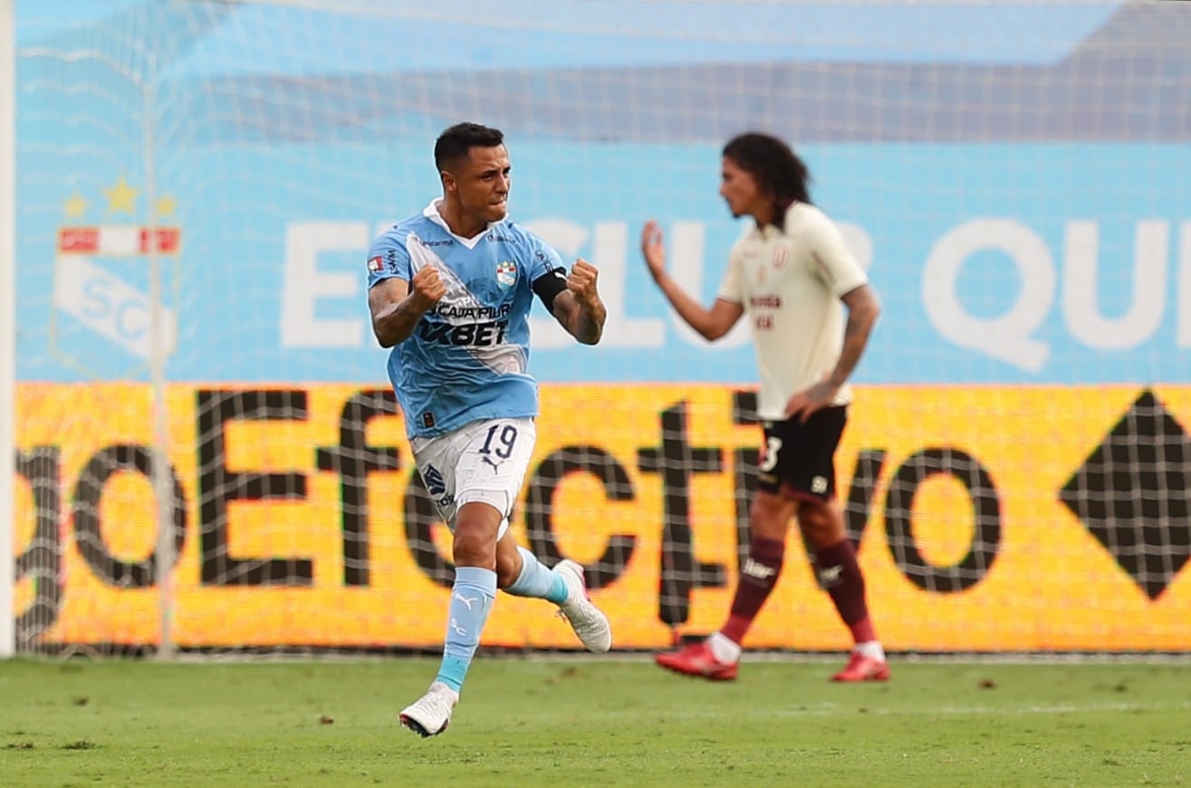 Yoshimar Yotún le dio el empate final a Sporting Cristal ante Universitario. (Fotos: Jesús Saucedo/@photo.gec)