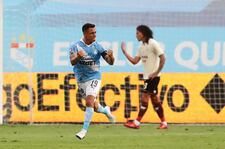 Yoshimar Yotún puso el empate final 2-2 con tanto de penal en el Sporting Cristal vs. Universitario