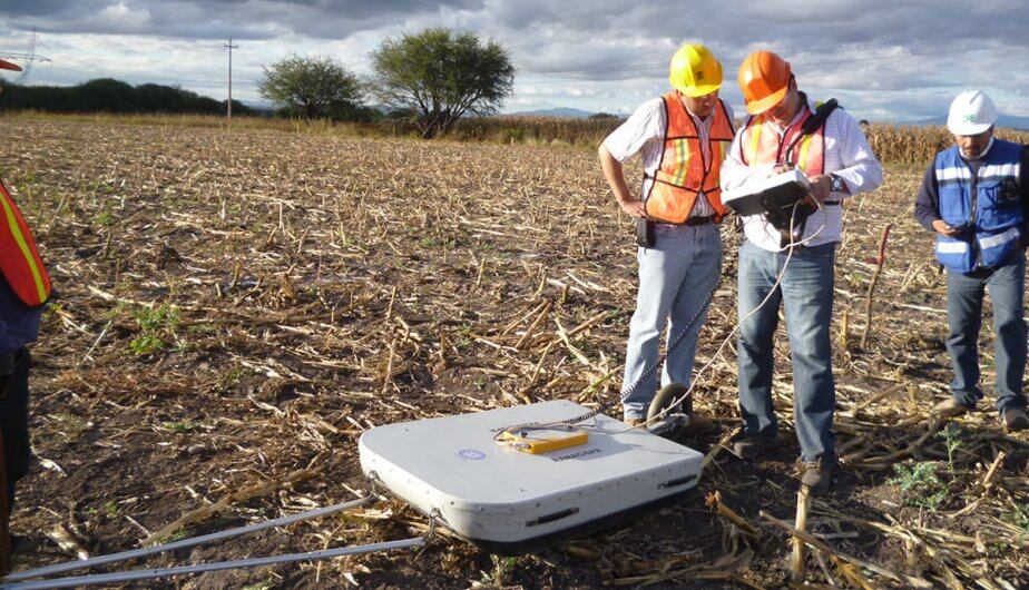 Geocientífico estudia la composición, estructura y otros fenómenos de la Tierra (Foto: imagenet)