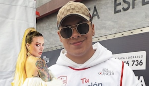 Chechito arrocha a Leslie Shaw: “Le recomiendo que tome clases de canto”