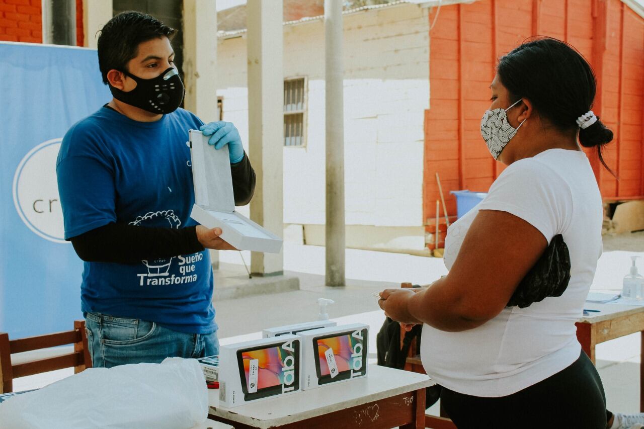Piura: Campaña busca recolectar 3 mil tablets para escolares y 285 ya fueron entregadas en Talara