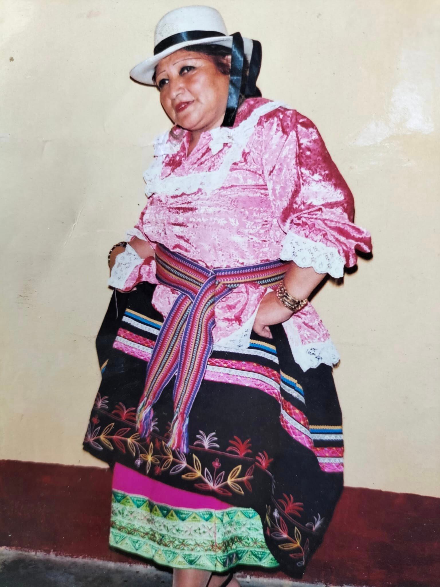 Canta huaynos y chimaychis (variante bailable y fogosa del huayno). Foto: Facebook.