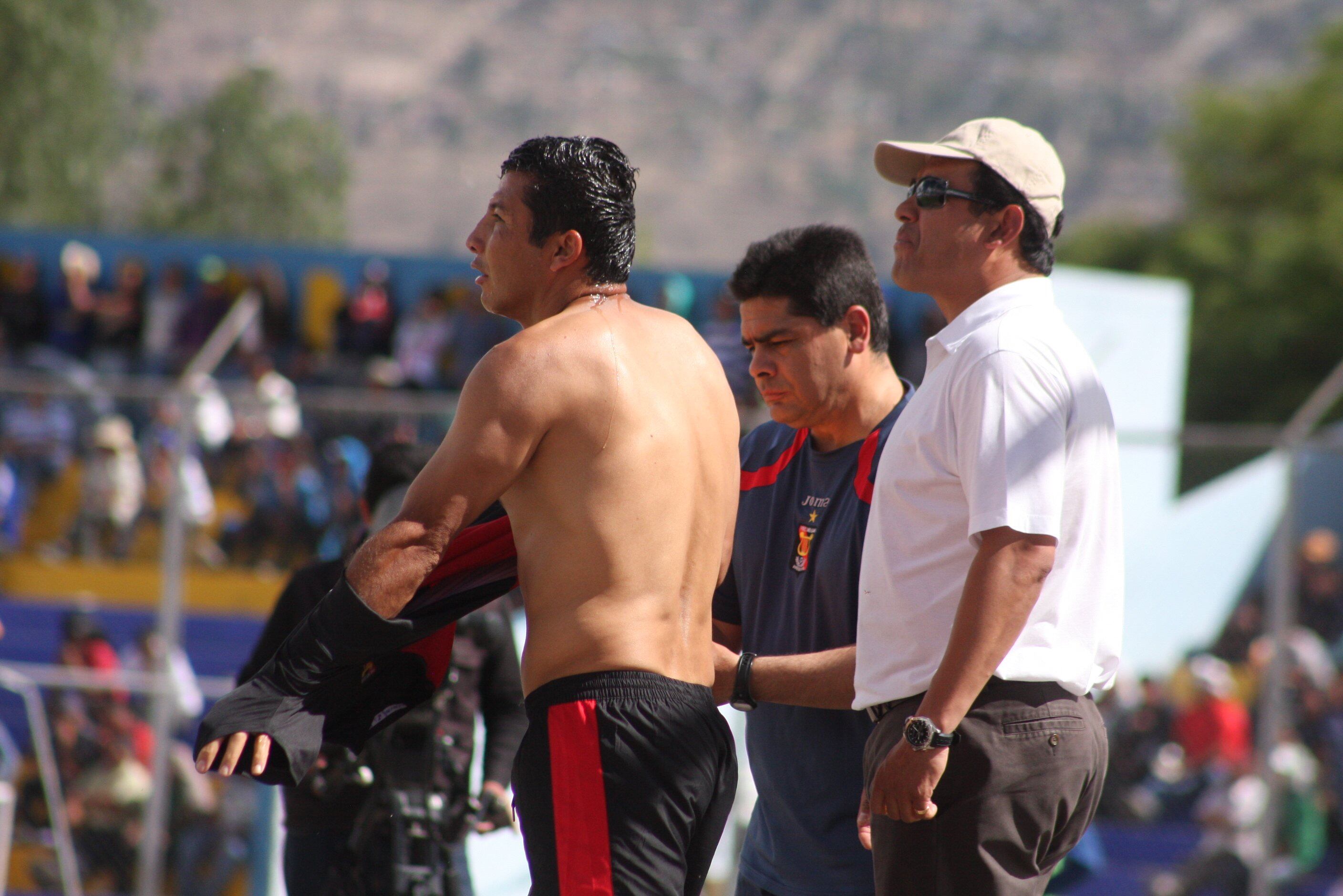 PARTIDO DEL TORNEO CLAUSURA ENTRE INTI GAS VS MELGAR