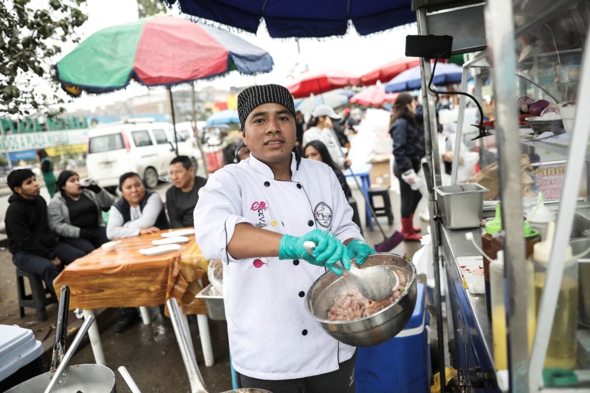 Tiene un local, en Villa María del Triunfo