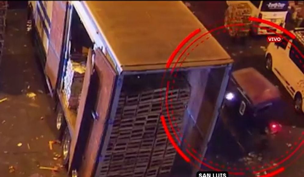 Los sicarios llegaron en un mototaxi y abrieron fuego contra el trabajador en el Mercado Mayorista de Frutas en La Victoria. (Latina)