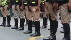 Boten a las lacras de la Policía