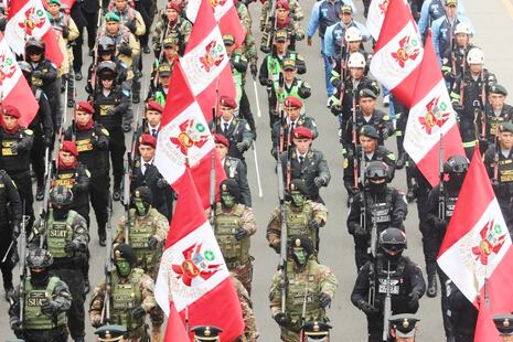 Mundo Escolar: Escenarios de la Gran Parada Militar