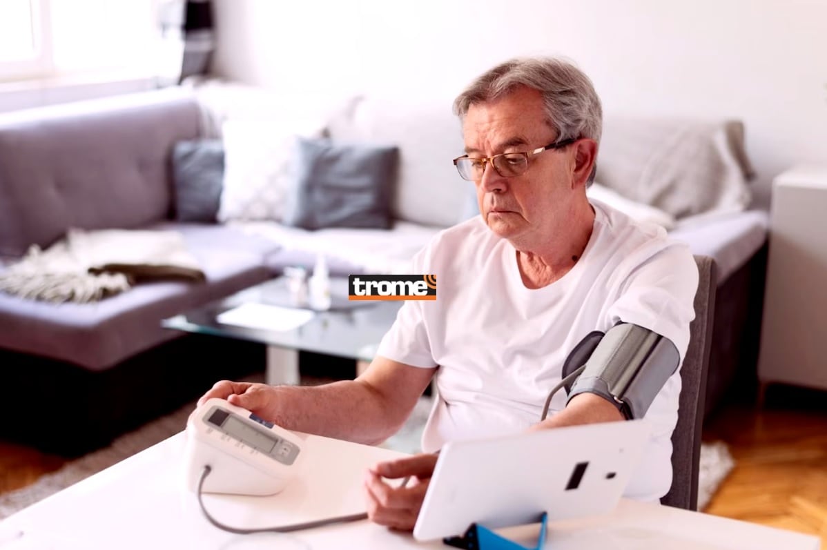 El doctor Marco Almerí aconseja sobre cuidados para controlar las enfermedades cardiovasculares. (Entrevista: Isabel Medina / Trome).