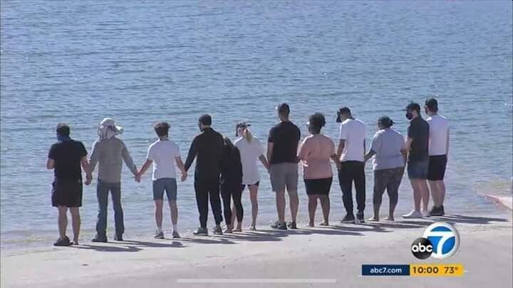 Elenco de Glee reunido por Naya Rivera