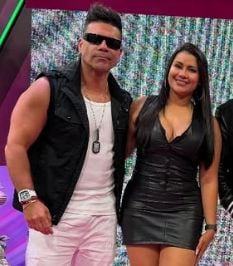 Tomate Barraza y su cantante Ingrid Mijares