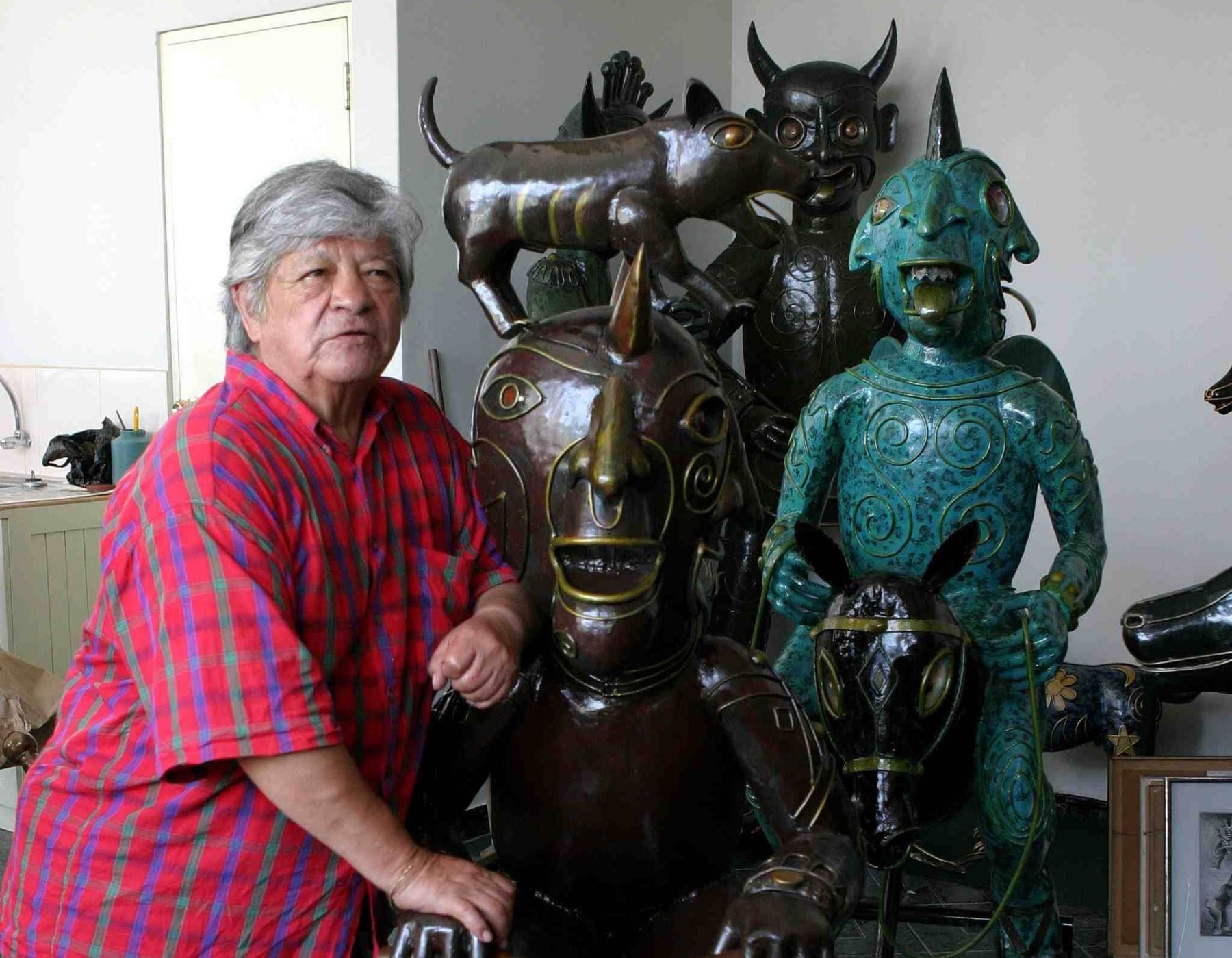 "Hoy vivimos rodeados de modas. Cualquier cosa puede ser presentada como arte", dice Quintanilla. (Andina)