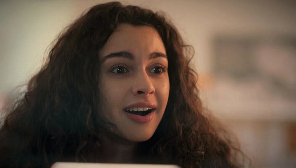 Asiye mantiene la esperanza en la telenovela turca "Hermanos" (Foto: NG Medya)