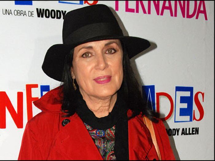 Primera actriz: Helena Rojo por La Candidata