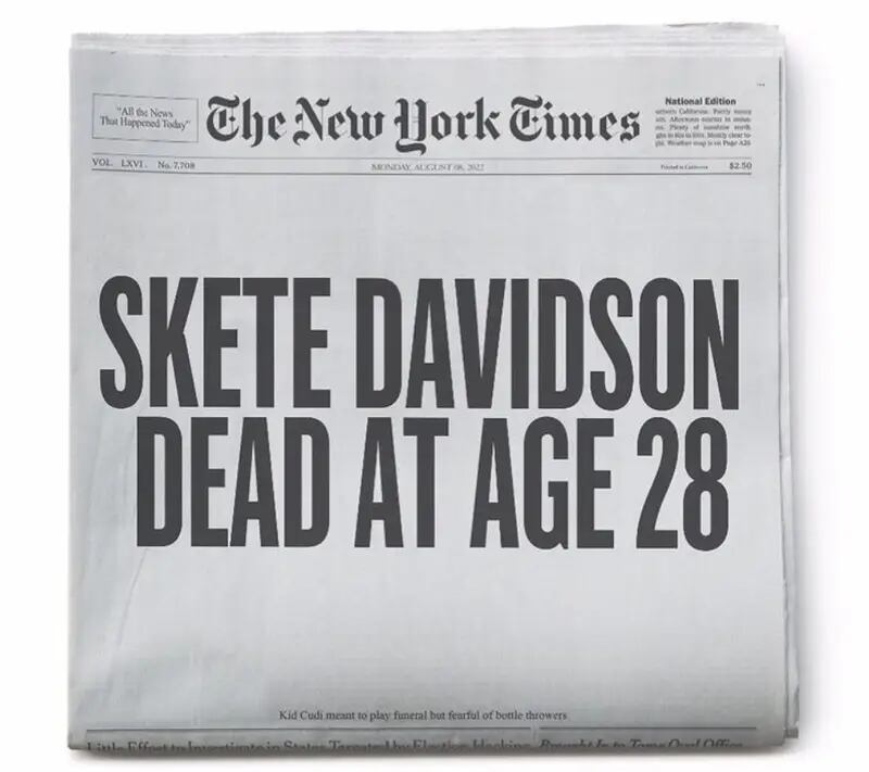 Después de estar en su cuenta durante aproximadamente cuatro horas y acumular miles de comentarios en ese tiempo, la publicación se eliminó. (Instagram @Kanyewest)