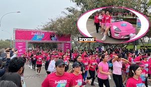 ¡Corren por los 65 años de Barbie! Carrera Barbie Run llenó de color rosa las calles y mostró carro de la icónica muñeca