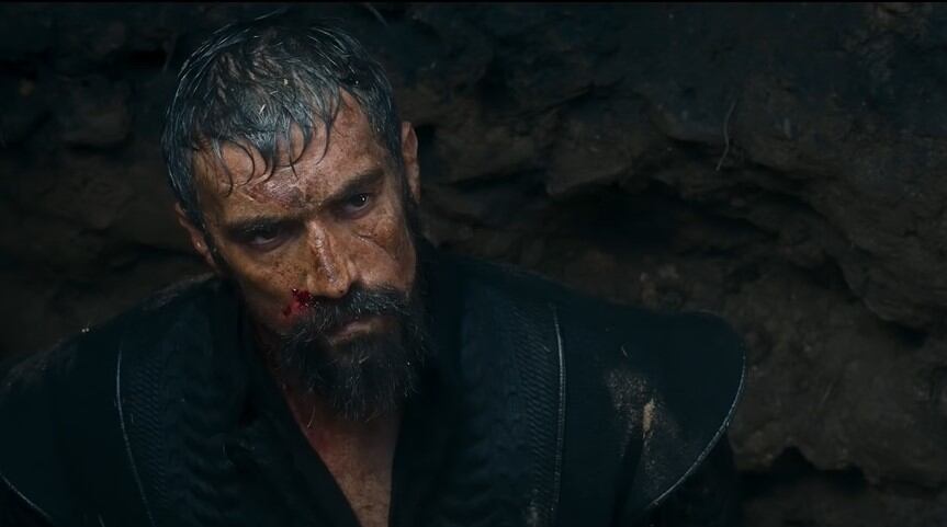 İbrahim Çelikkol en la película “Mest-i Aşk”. (Foto: captura de pantalla)