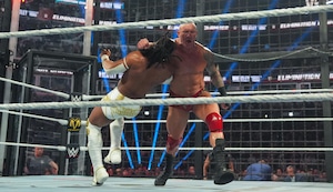 Randy Orton se impone en WWE Elimination Chamber y va por el título en WrestleMania | VIDEO