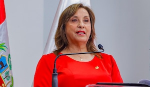 Dina Boluarte, Juan Santiváñez y Rafael López Aliaga en Radiografía de El Búho