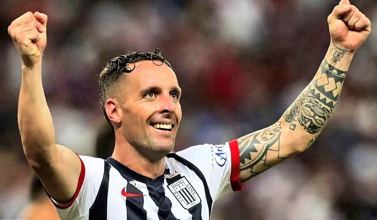 Pablo Lavandeira anunció que renovó con Alianza Lima hasta 2024. (Foto: Instagram)