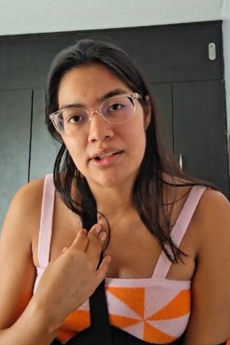 Hilary no puede mover su brazo izquierdo y teme perderlo. Foto: Archivo Hilary Revoredo.