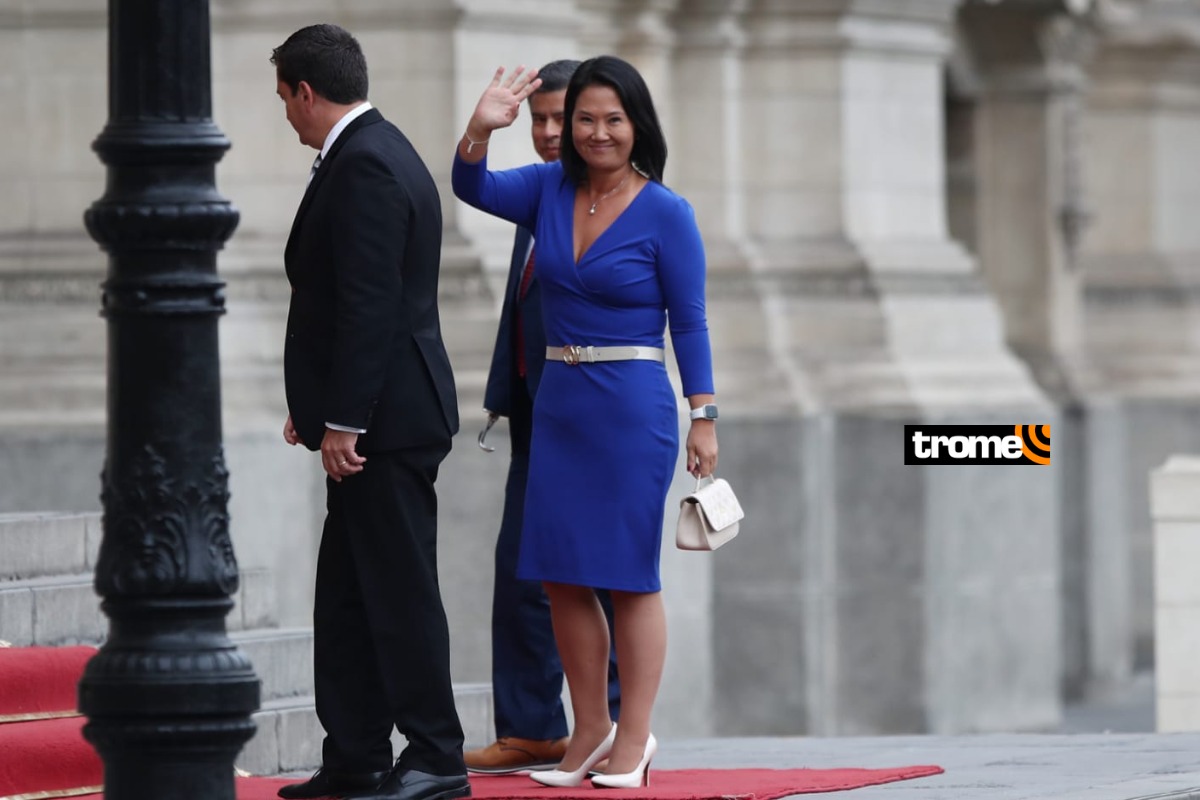 Congresistas de Fuerza Popular esperan poder convencer a Keiko Fujimori de que postule a la presidencia en 2026 pese a investigaciones en su contra.