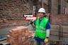 Construcciones seguras y a tiempo: maestro de obra destaca alianza con ferreteros Progresol