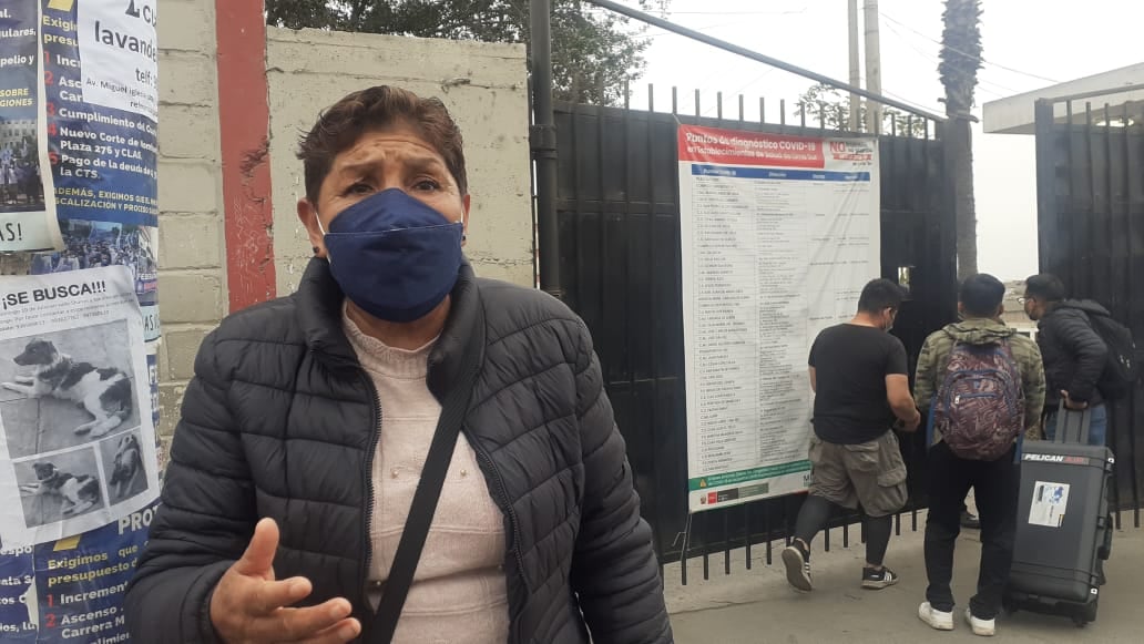 Joven padre de familia fue herido a balazos por asistentes a campeonato de fulbito interbarrios. (fotos: Mónica Rochabrum/Trome)