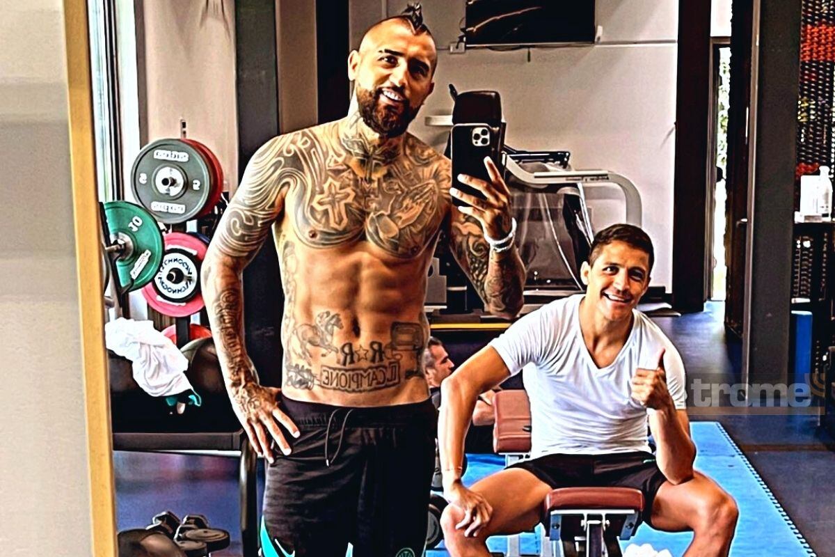 Arturo Vidal envía mensaje desde sus redes sociales (Foto: Twitter)