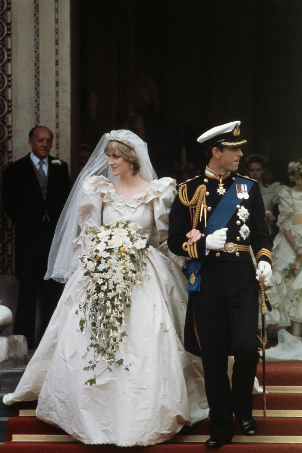 "Lady Di" y el príncipe Carlos protagonizaron la boda más cara de la historia (Foto: Fox Photos)