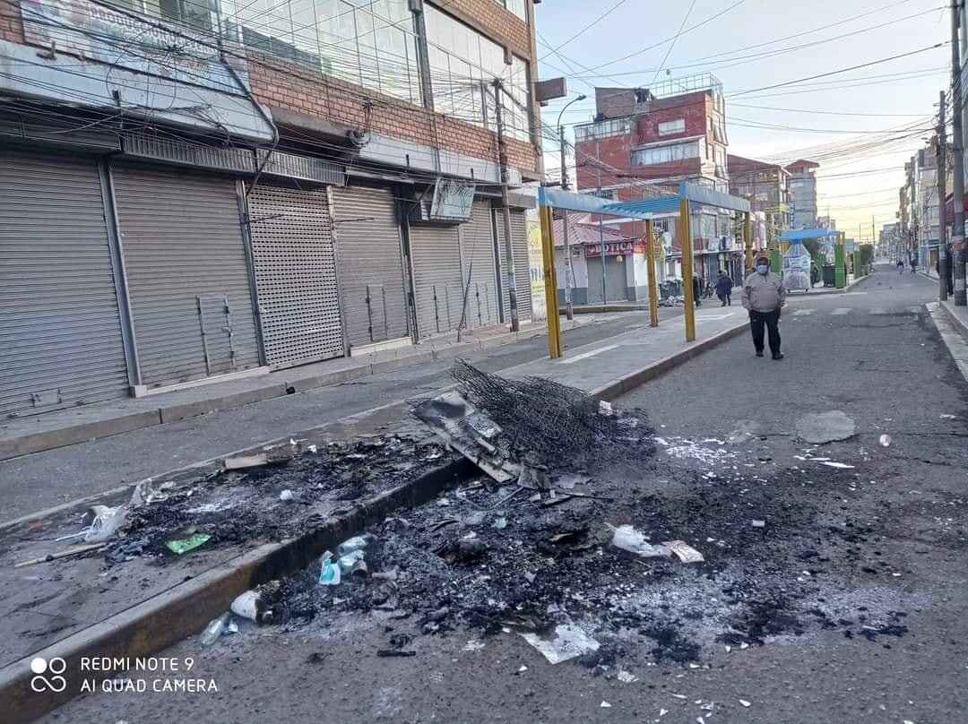 Saquen Plaza Vea y destruyen sus instalaciones. Foto: Facebook 'Soy de Tacna'.