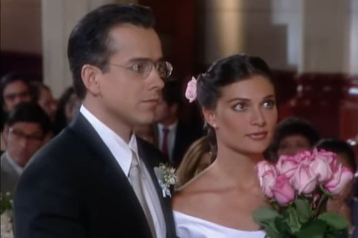 Armando y Betty muy emocionados el día de su matrimonio (Foto: RCN)