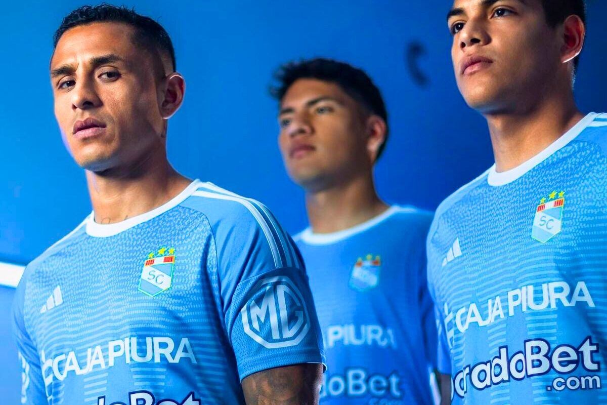 Hinchas se soprendieron con cambios de la indumentaria cervecera (Foto: GEC)