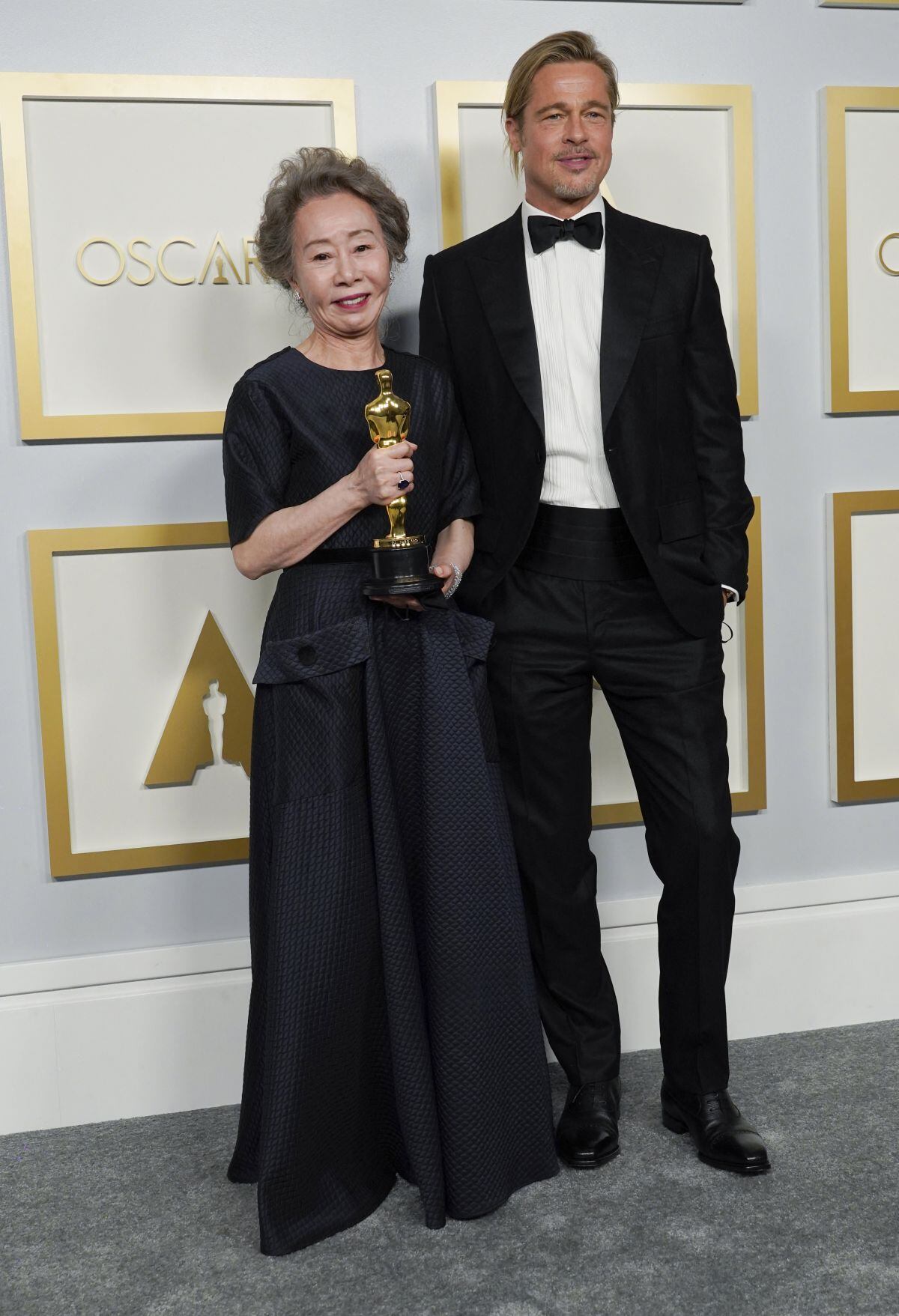 El actor comenzó su carrera en los escenarios en 1987. Acá en la gala de los Óscar 2021 (Foto: AFP)