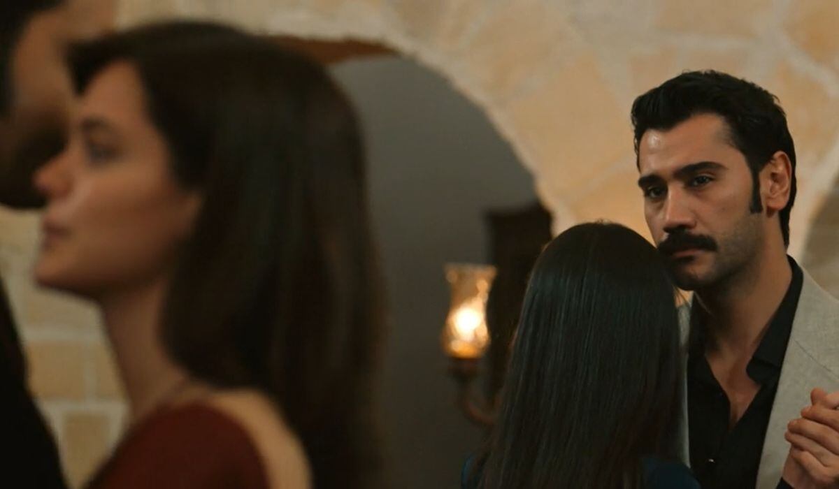 Züleyha sufre por el amor de Yilmaz, ¿ya la olvidó? (Foto: Antena 3/ YouTube)