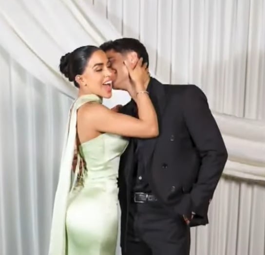 Onelia Molina asistió con su saliente Kevin Díaz. (Captura Tv)