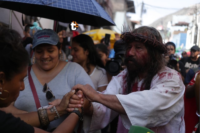 Impactantes imágenes del Vía Crucis de Cristo Cholo. (Fotos: Julio Reaño/@photo.gec)