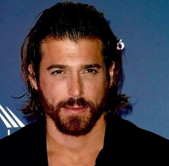 Can Yaman se hizo conocido con el papel de Can Divit en la serie de televisión “Erkenci Kus” o “Pájaro Soñador” (Foto: Can Yaman/ Instagram)