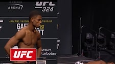 Peleador se desploma tras cumplir con el peso en la previa del UFC 324 | VIDEO