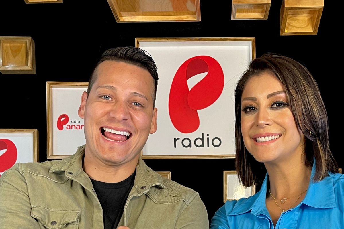 Luigi Carbajal espera que su compañera no regrese con Christian Domínguez.