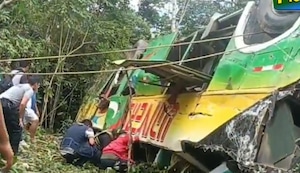 San Martín: Cuatro fallecidos y 15 heridos deja despiste de bus en Moyobamba