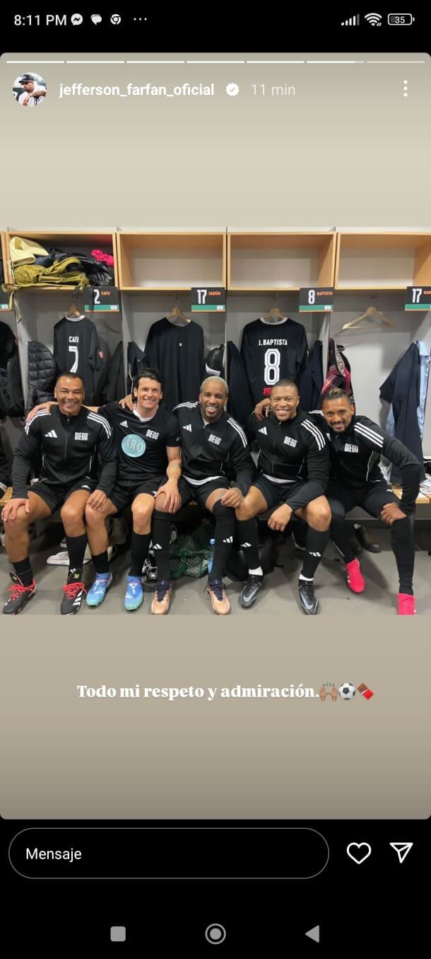 Jefferson Farfán se reunión con otros exfutbolistas.