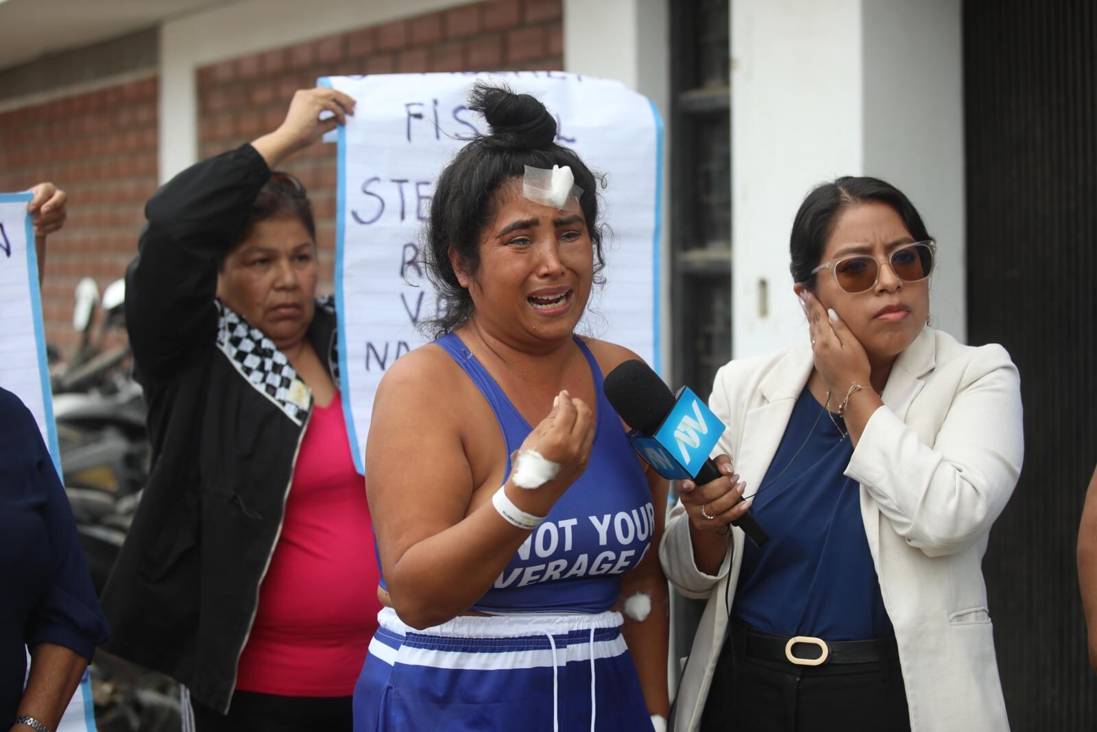 Agraviada rompió en llanto en el Depincri Lurín. | Foto: Diana Marcelo / Diario Trome