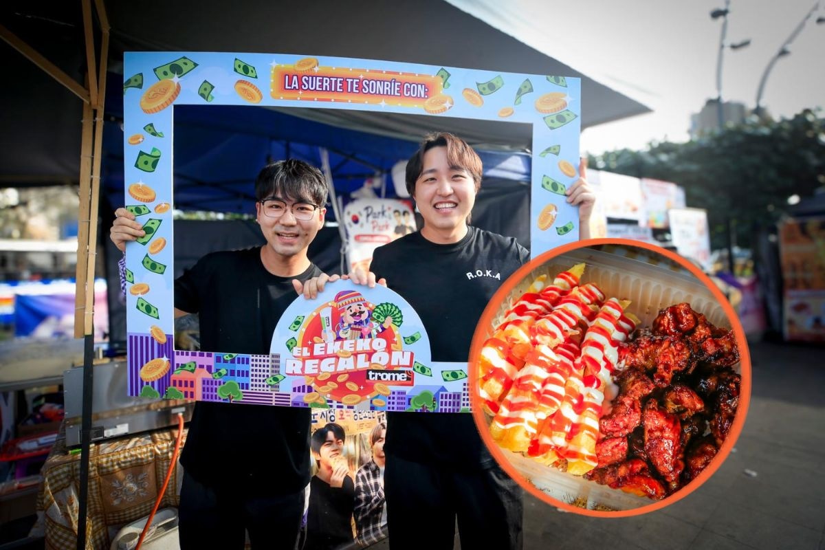 En el Centro Histórico de Lima hay un lugar donde se puede comer rica comida callejera coreana a buen precio. Foto: César Bueno/Trome.