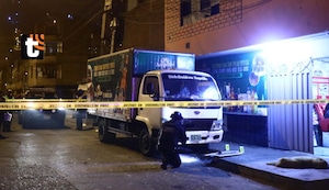 Extorsión en Independencia: delincuentes detonan explosivo en puerta de licorería