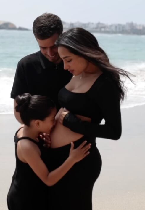 Valery Revello está embarazada